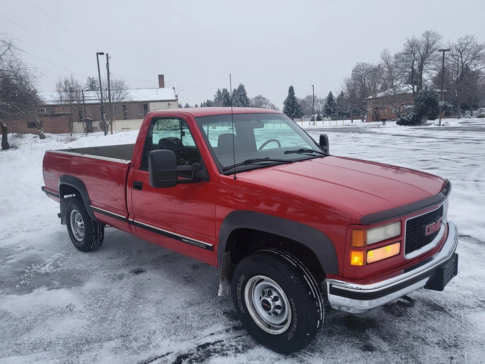 1999 GMC Sierra 1st Gen - Image 10 of 31