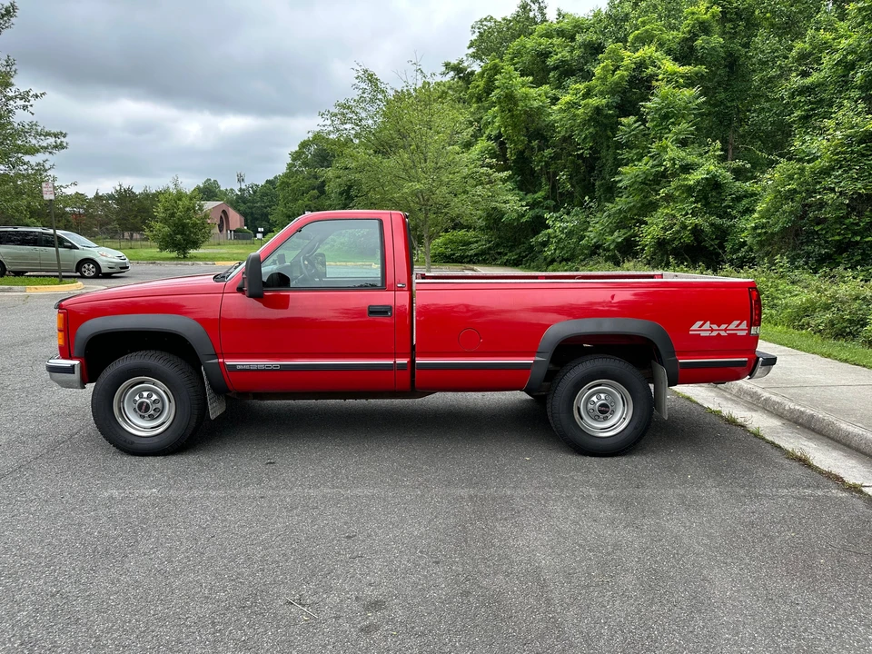 1999 GMC Sierra Heavy Duty 2nd Gen - Image 8 of 31
