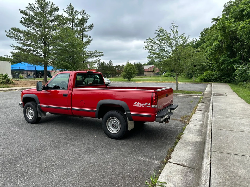1999 GMC Sierra Heavy Duty 2nd Gen - Image 9 of 31