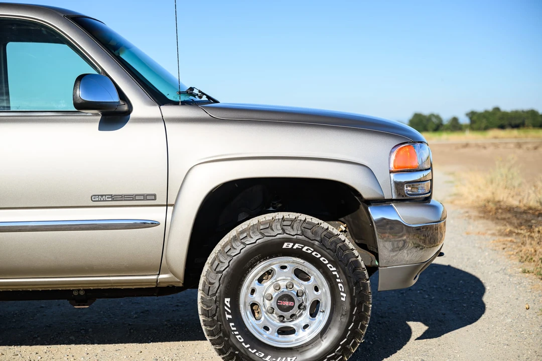 1999 GMC Sierra 2nd Gen - Image 29 of 31