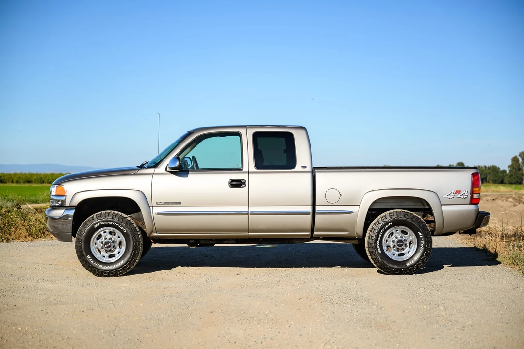 1999 GMC Sierra 2nd Gen - Image 25 of 31