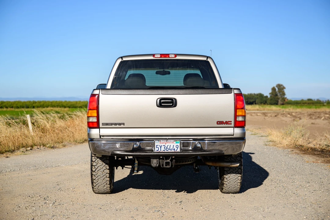 1999 GMC Sierra 2nd Gen - Image 23 of 31
