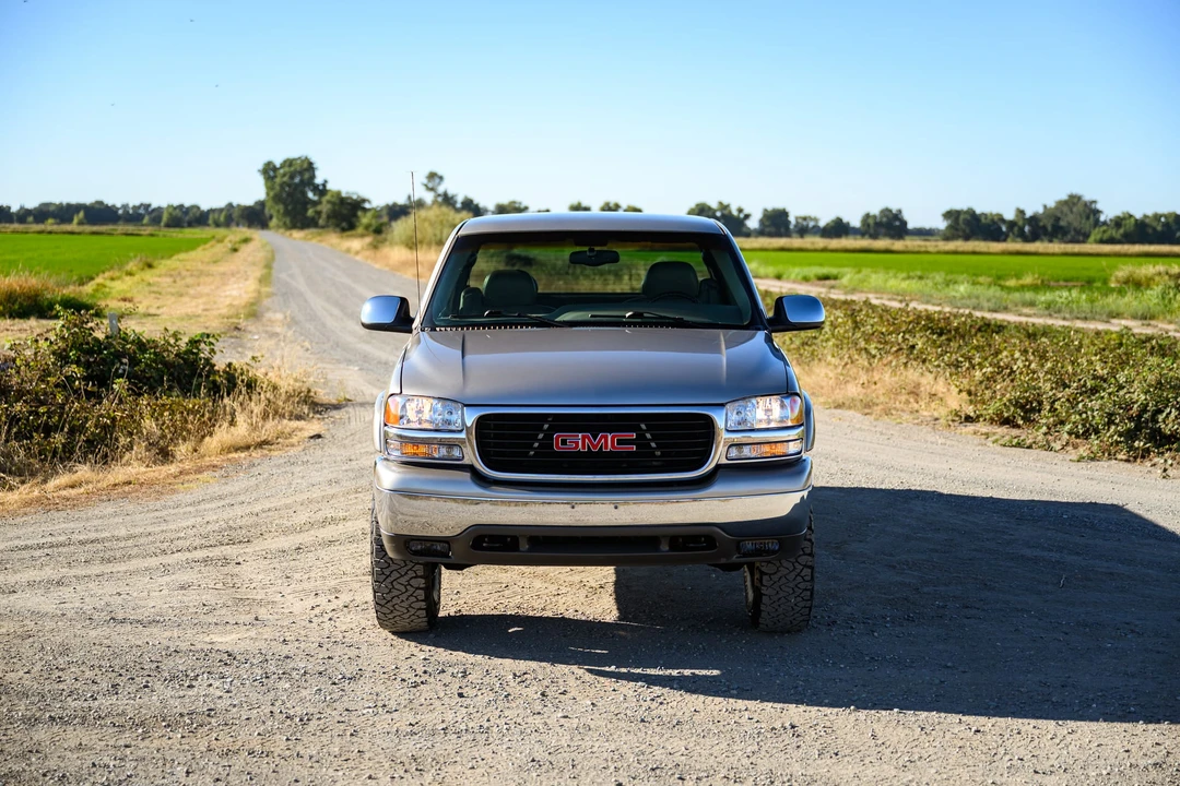 1999 GMC Sierra 2nd Gen - Image 8 of 31
