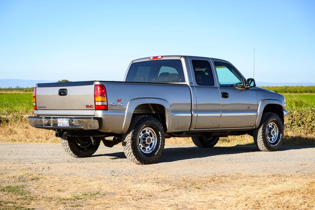 1999 GMC Sierra 2nd Gen - Image 19 of 31