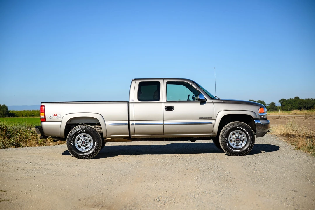 1999 GMC Sierra 2nd Gen - Image 17 of 31