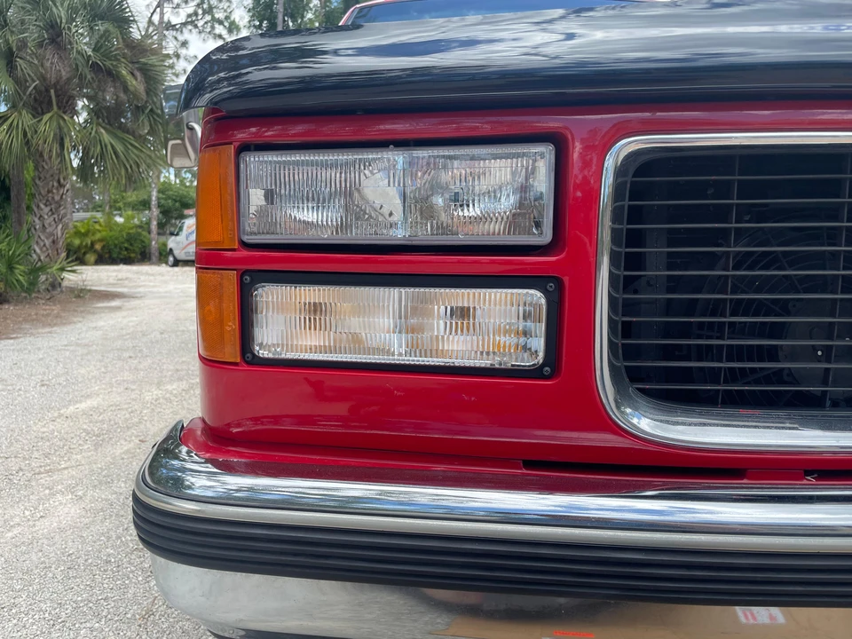 1999 GMC Sierra 1st Gen - Image 9 of 31