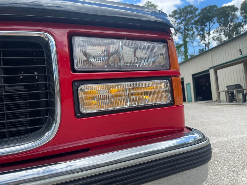 1999 GMC Sierra 1st Gen - Image 12 of 31