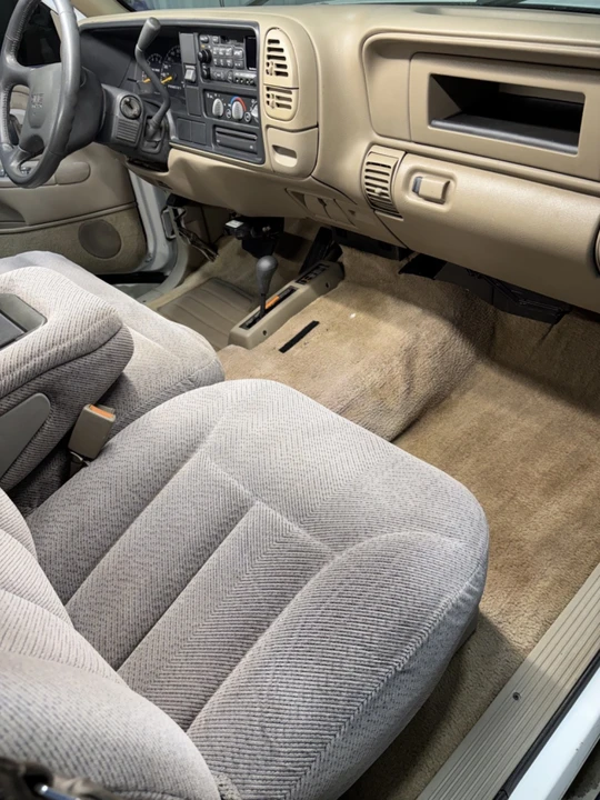 1999 GMC Sierra 1st Gen - Image 11 of 12