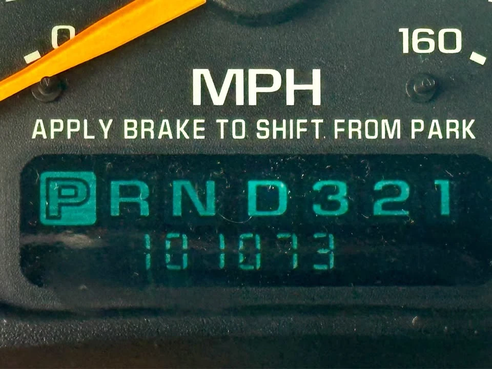 1999 GMC Sierra 1st Gen - Image 14 of 20