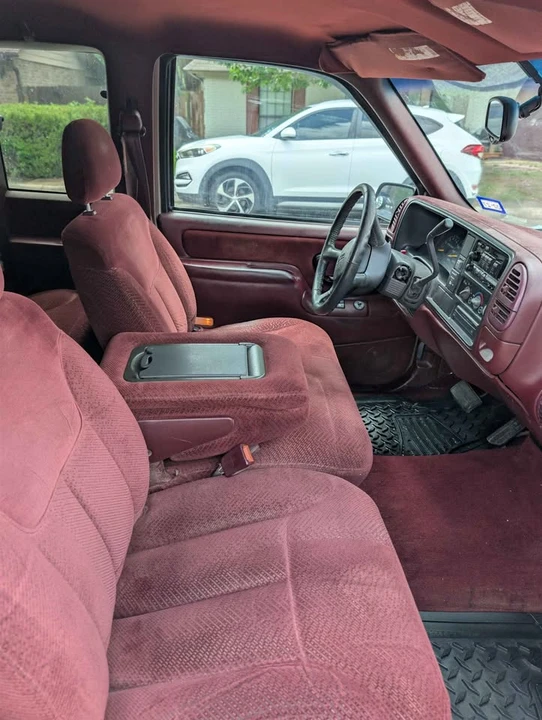 1999 GMC Sierra 1st Gen - Image 8 of 10