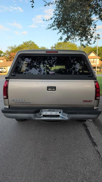 1999 GMC Sierra 1st Gen - Image 7 of 10