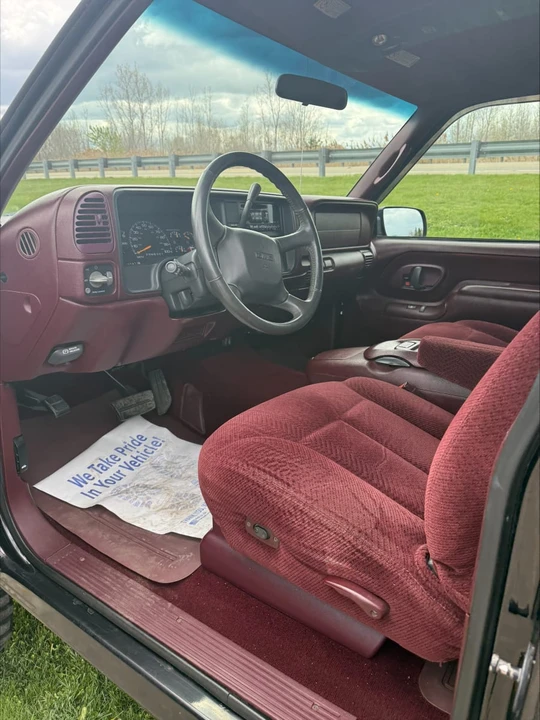 1999 GMC Sierra 1st Gen - Image 8 of 12