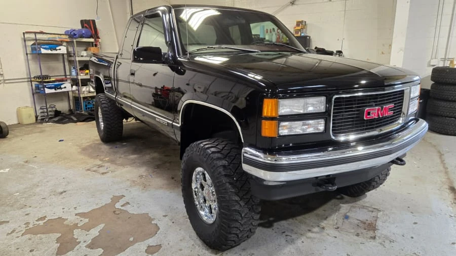1999 GMC Sierra 1st Gen - Image 4 of 12