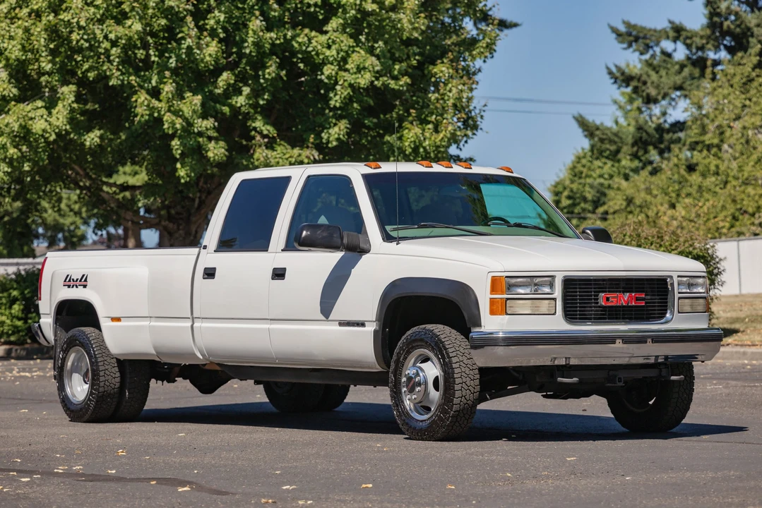 1999 GMC Sierra Heavy Duty 2nd Gen - Image 16 of 31