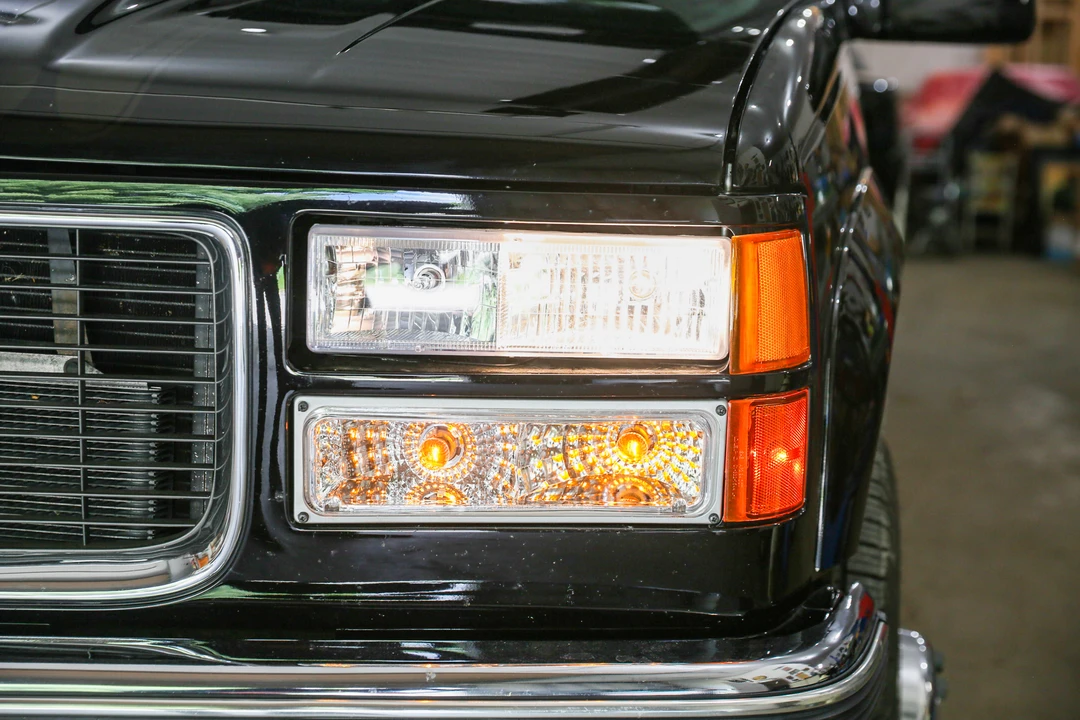 1999 GMC Sierra 1st Gen - Image 11 of 31