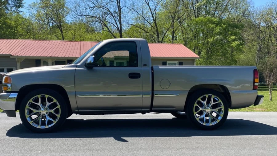 1999 GMC Sierra 2nd Gen - Image 2 of 18