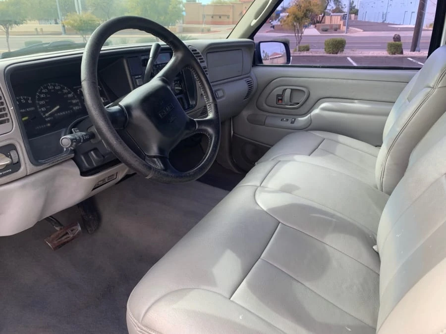 1999 GMC Sierra 2nd Gen - Image 7 of 9