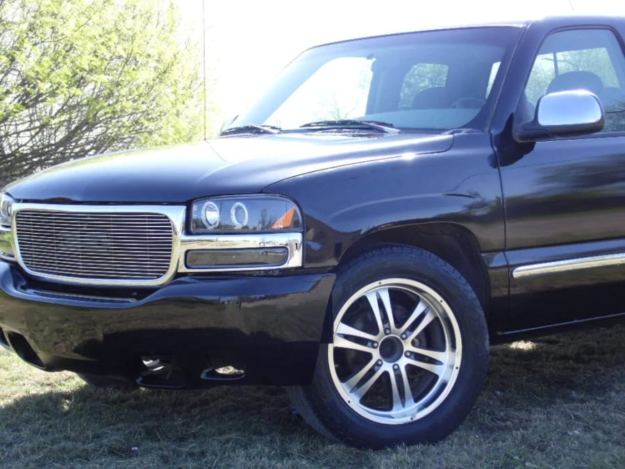 1999 GMC Sierra 2nd Gen - Image 4 of 4