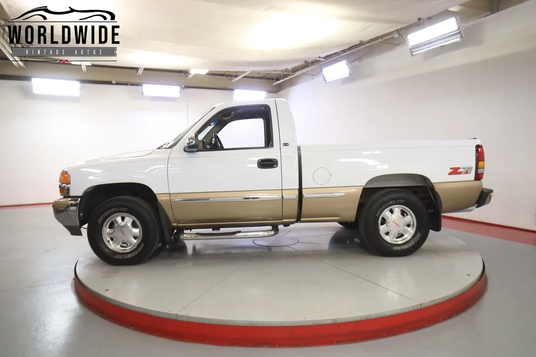 1999 GMC Sierra 2nd Gen - Image 3 of 12