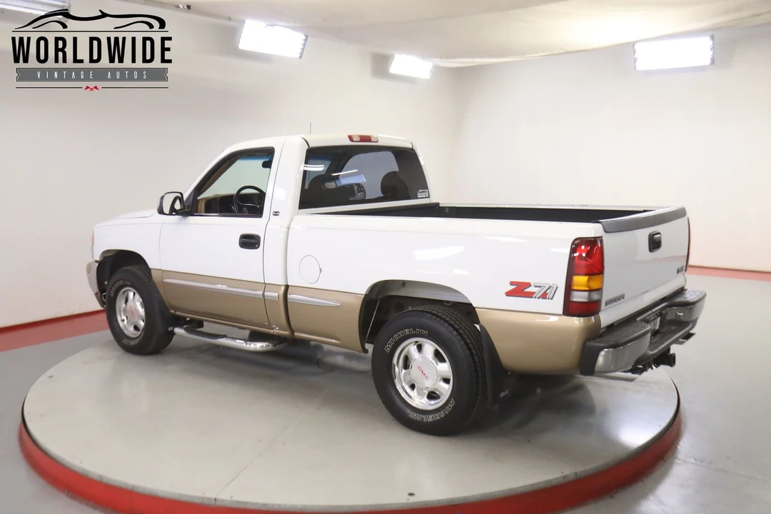 1999 GMC Sierra 2nd Gen - Image 5 of 12