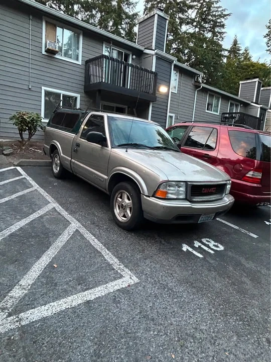 1999 GMC S-15/Sonoma - Image 9 of 9