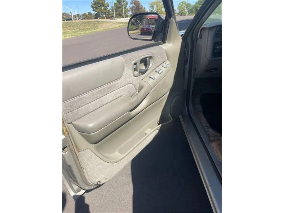 1999 GMC S-15/Sonoma - Image 6 of 19
