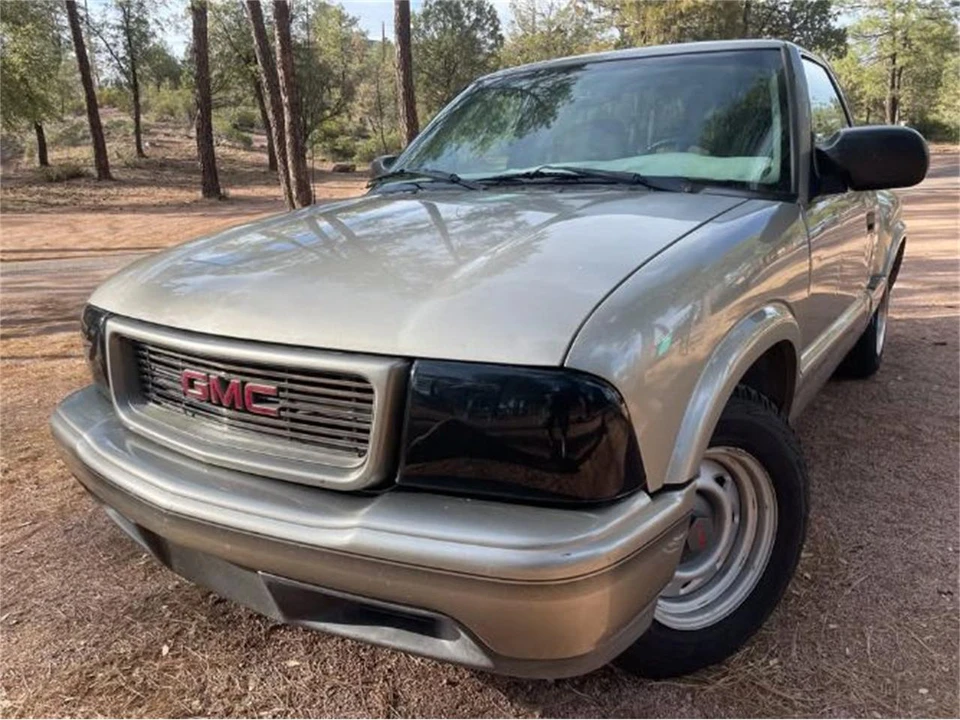 1999 GMC S-15/Sonoma - Image 2 of 19