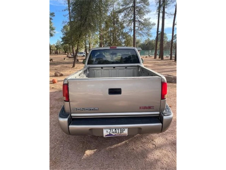 1999 GMC S-15/Sonoma - Image 17 of 19