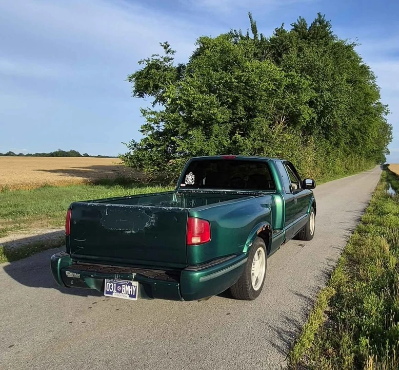 1999 GMC S-15/Sonoma - Image 4 of 5