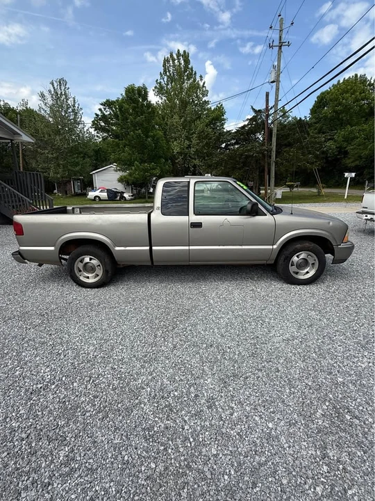 1999 GMC S-15/Sonoma - Image 2 of 8