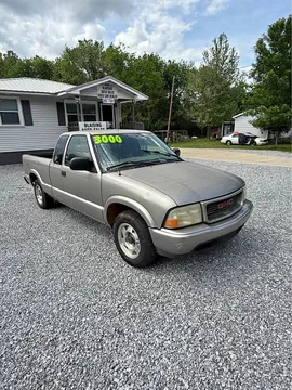 1999 GMC Sonoma SL Pickup 2D 6 ft