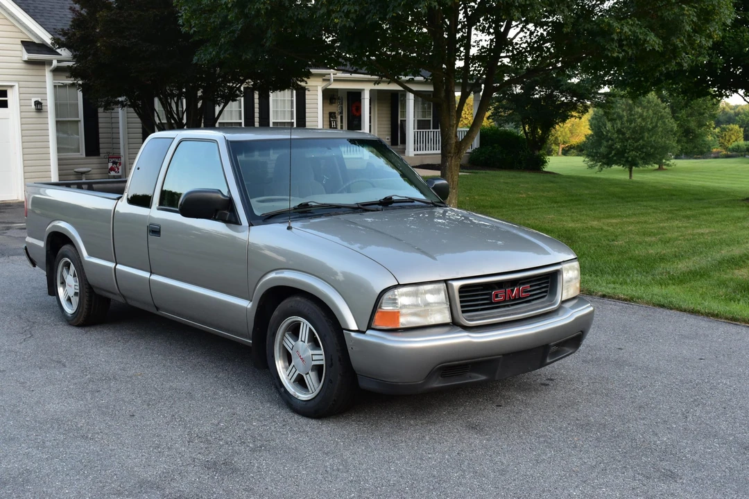 1999 GMC S-15/Sonoma - Image 9 of 31