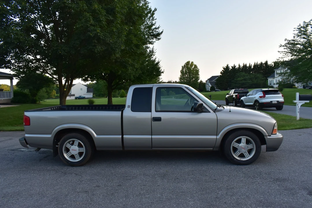 1999 GMC S-15/Sonoma - Image 11 of 31