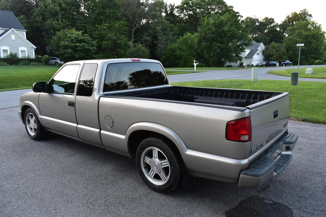 1999 GMC S-15/Sonoma - Image 19 of 31