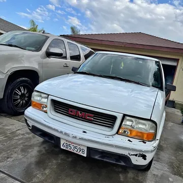 1999 GMC Sonoma SLS