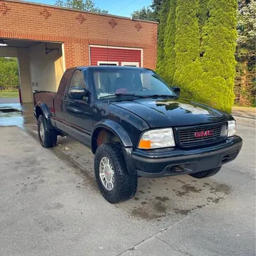 1999 GMC Typhoon