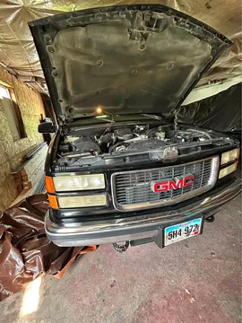 1999 GMC Suburban