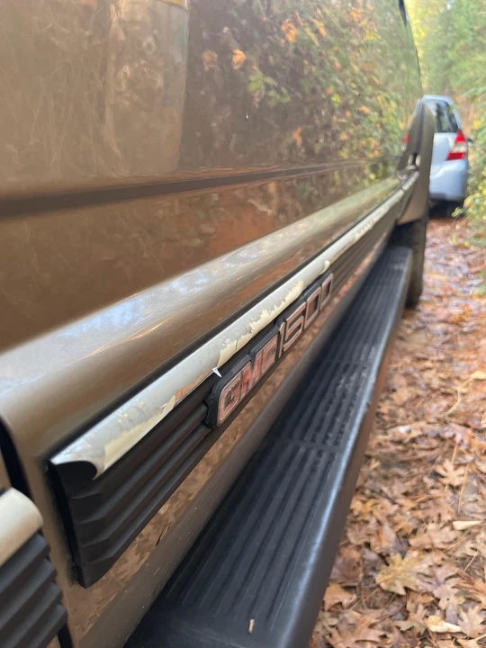 1999 GMC Suburban 8th Gen - Image 30 of 31