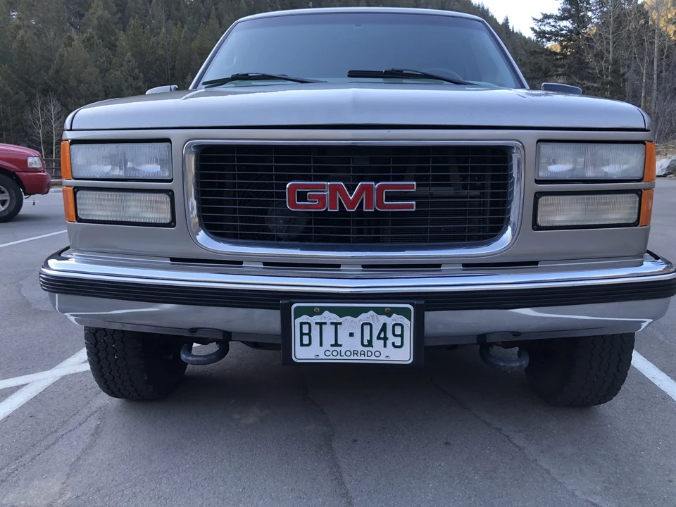 1999 GMC Suburban 8th Gen - Image 16 of 31