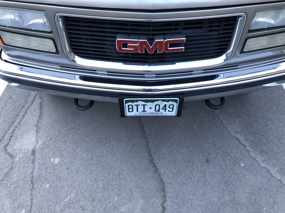 1999 GMC Suburban 8th Gen - Image 17 of 31