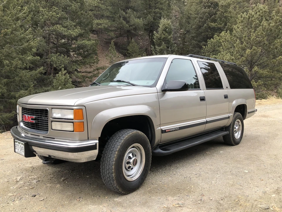 1999 GMC Suburban 8th Gen - Image 6 of 31