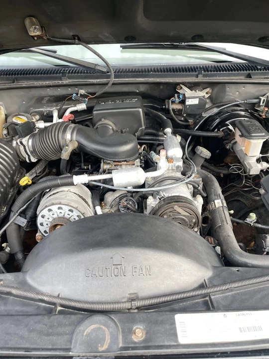 1999 GMC Suburban 8th Gen - Image 21 of 21