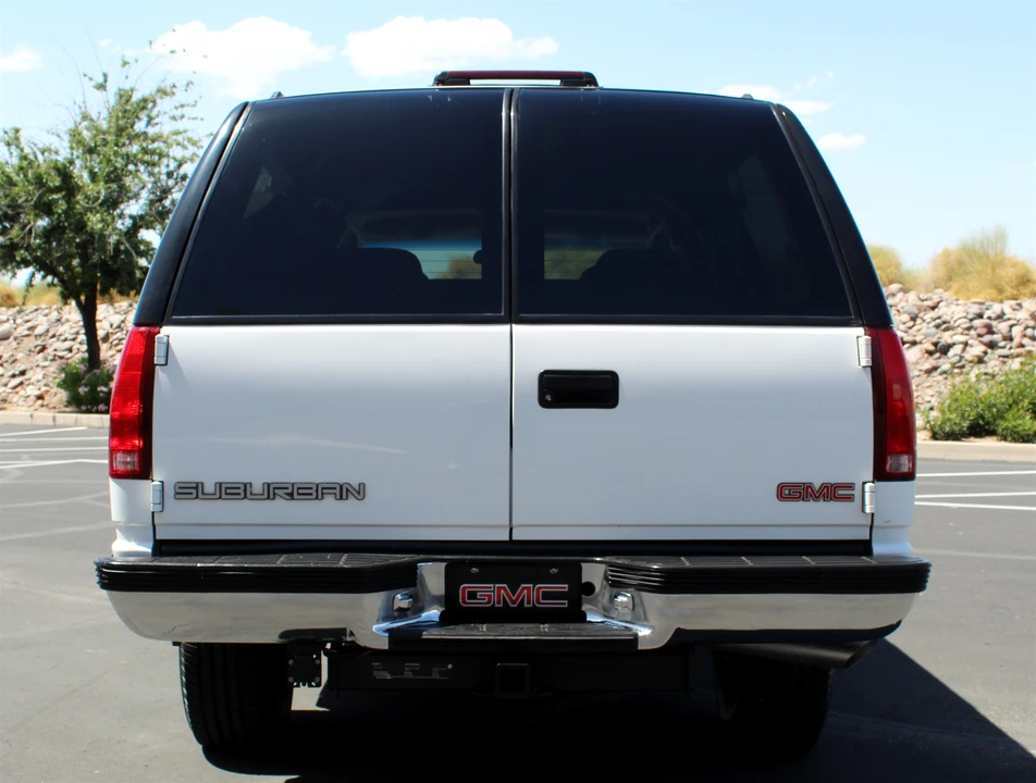 1999 GMC Suburban 8th Gen - Image 12 of 31
