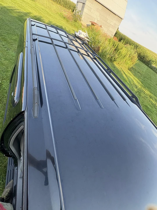 1999 GMC Suburban 8th Gen - Image 22 of 31