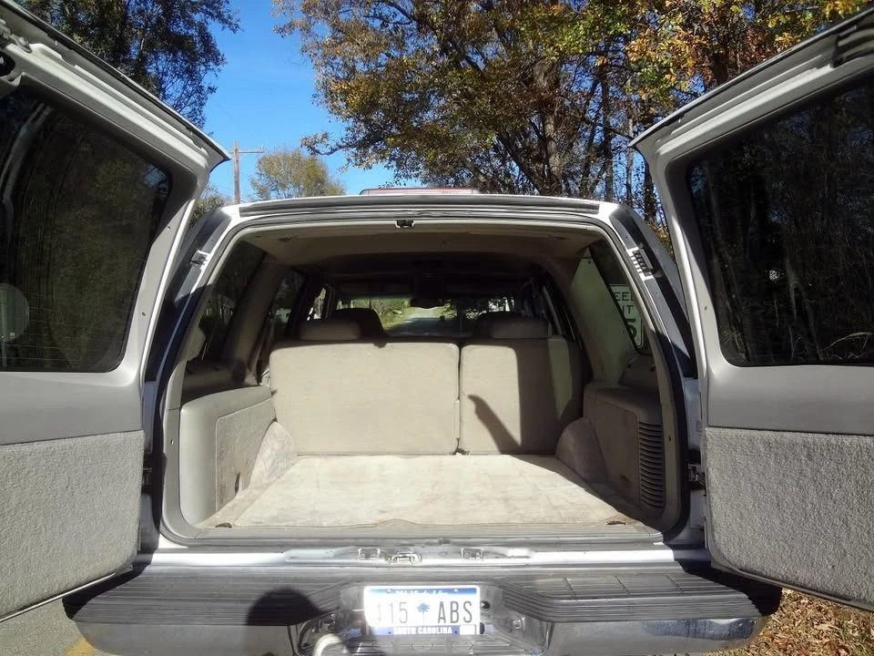 1999 GMC Yukon 1st Gen - Image 9 of 16