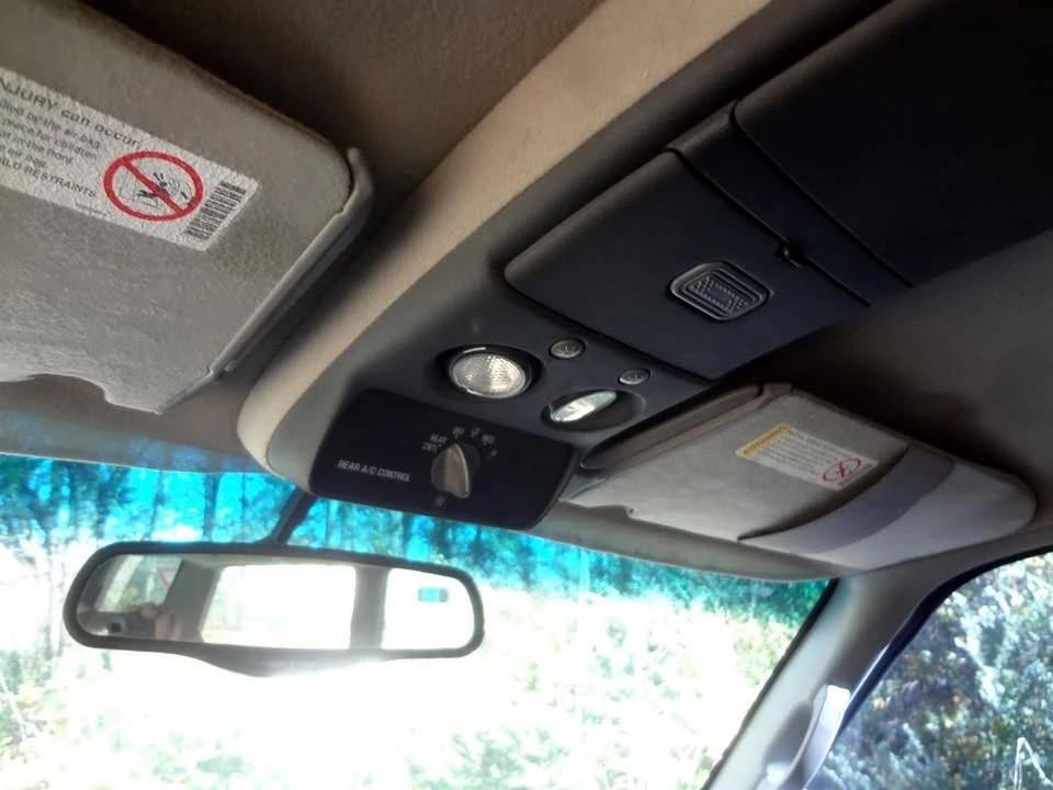 1999 GMC Yukon 1st Gen - Image 12 of 16