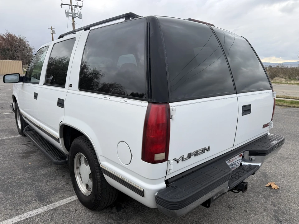 1999 GMC Yukon 1st Gen - Image 16 of 21