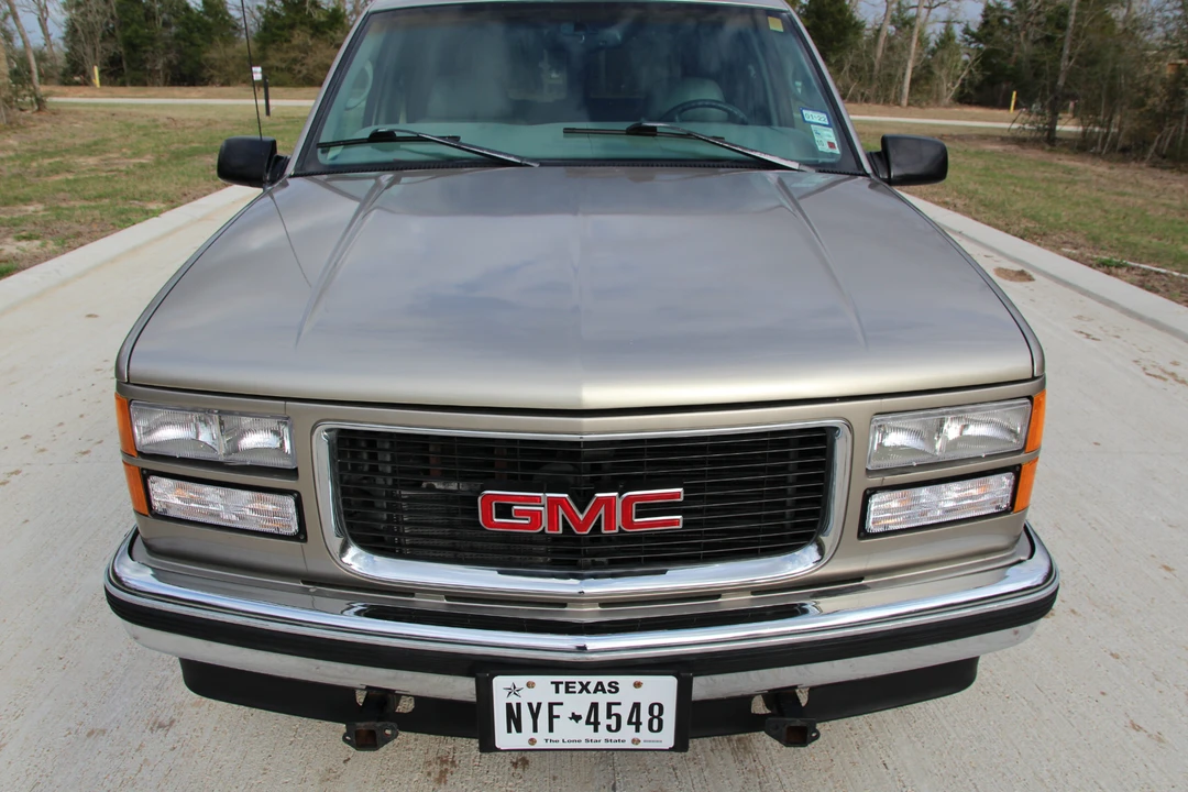 1999 GMC Yukon 1st Gen - Image 13 of 31