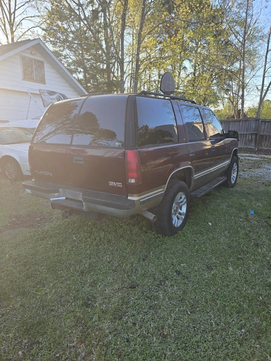 1999 GMC Yukon 1st Gen - Image 2 of 15