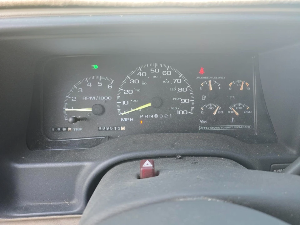 1999 GMC Yukon 1st Gen - Image 8 of 15